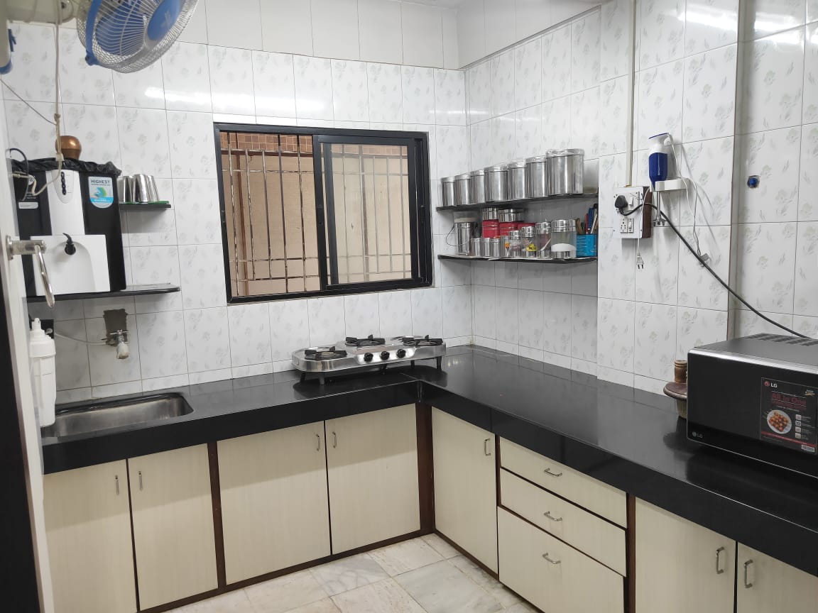 Flat to sell